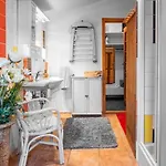 Pondside Retreat & Canoe By Interhome Feriehus Dehtare (South Bohemian)