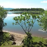 Pondside Retreat & Canoe By Interhome * Dehtare (South Bohemian)
