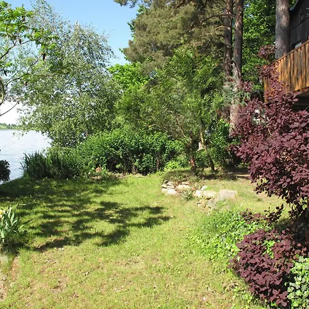 Prázdninový dům Pondside Retreat & Canoe By Interhome *