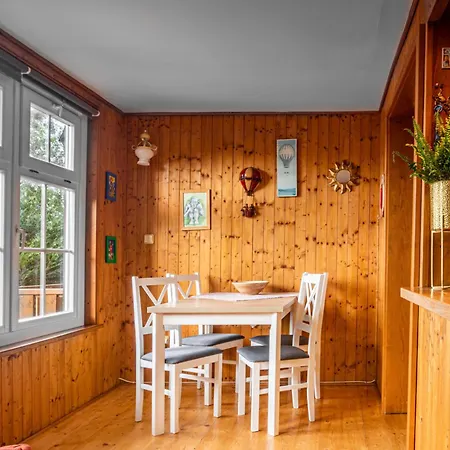 Pondside Retreat & Canoe By Interhome *