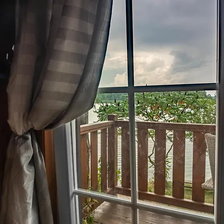 Prázdninový dům Pondside Retreat & Canoe By Interhome