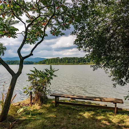 Pondside Retreat & Canoe By Interhome