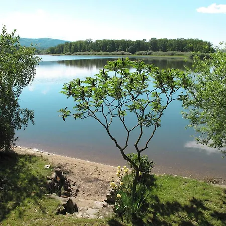 Pondside Retreat & Canoe By Interhome * Dehtare (South Bohemian)
