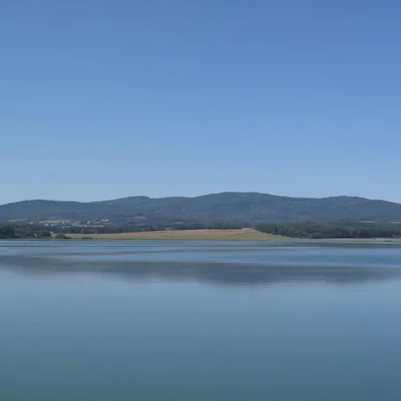 Pondside Retreat & Canoe By Interhome Holubovska Basta