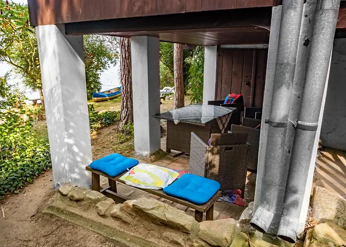 Pondside Retreat & Canoe By Interhome Holiday home Dehtare (South Bohemian)