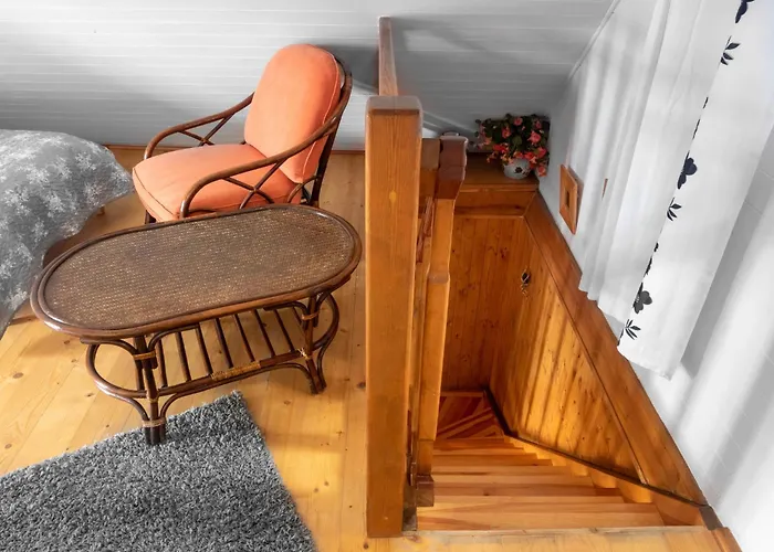 Pondside Retreat & Canoe By Interhome Dehtare (South Bohemian)